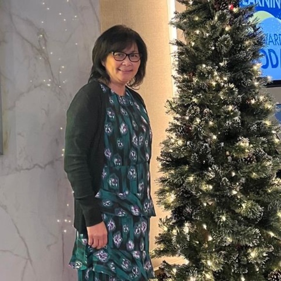 Meet your Posher, Beverly - Picture 1 of 1